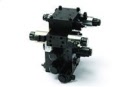 Unidad de control completa para expulsión de placa eyectora de compactadores Faun Variopress posteriores al año 2003. Compatible con referencia original FAUN HD496203*. 